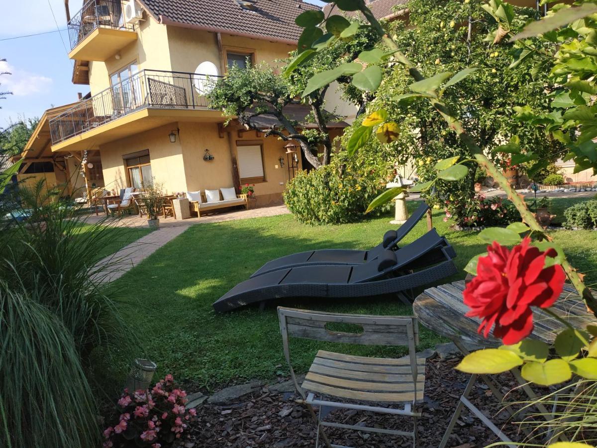 Rozsa Apartman 2 Alsóörs Екстериор снимка