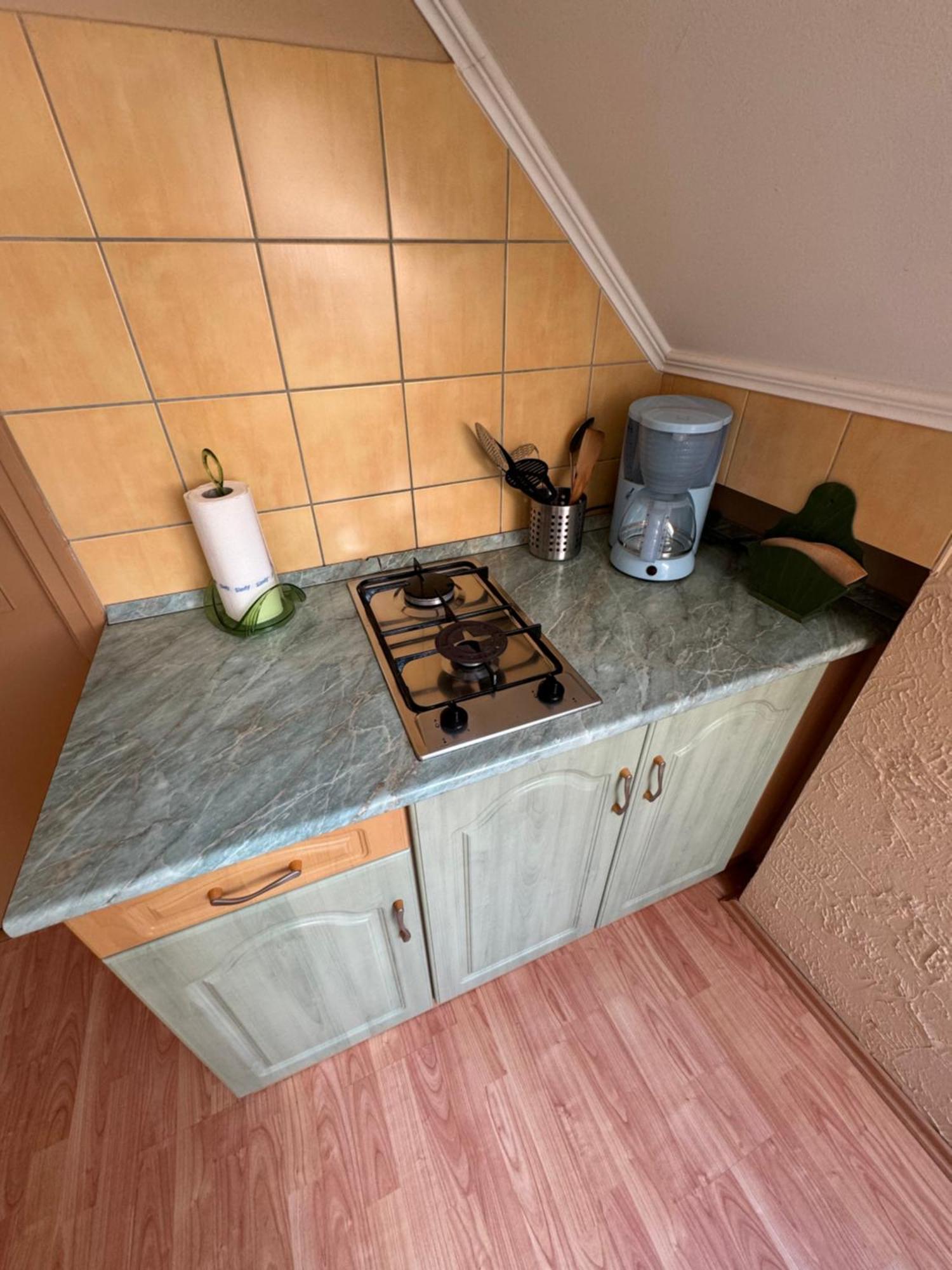 Rozsa Apartman 2 Alsóörs Стая снимка